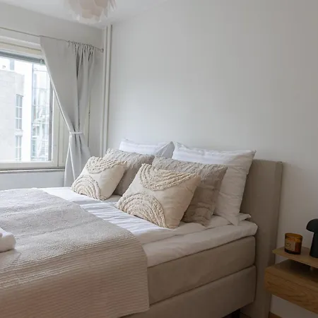 Aurora Iv By Booklapland * רובניימי