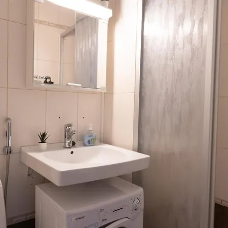 Aurora Iv By Booklapland דירה *