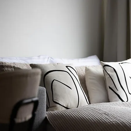 Aurora Iv By Booklapland דירה רובניימי